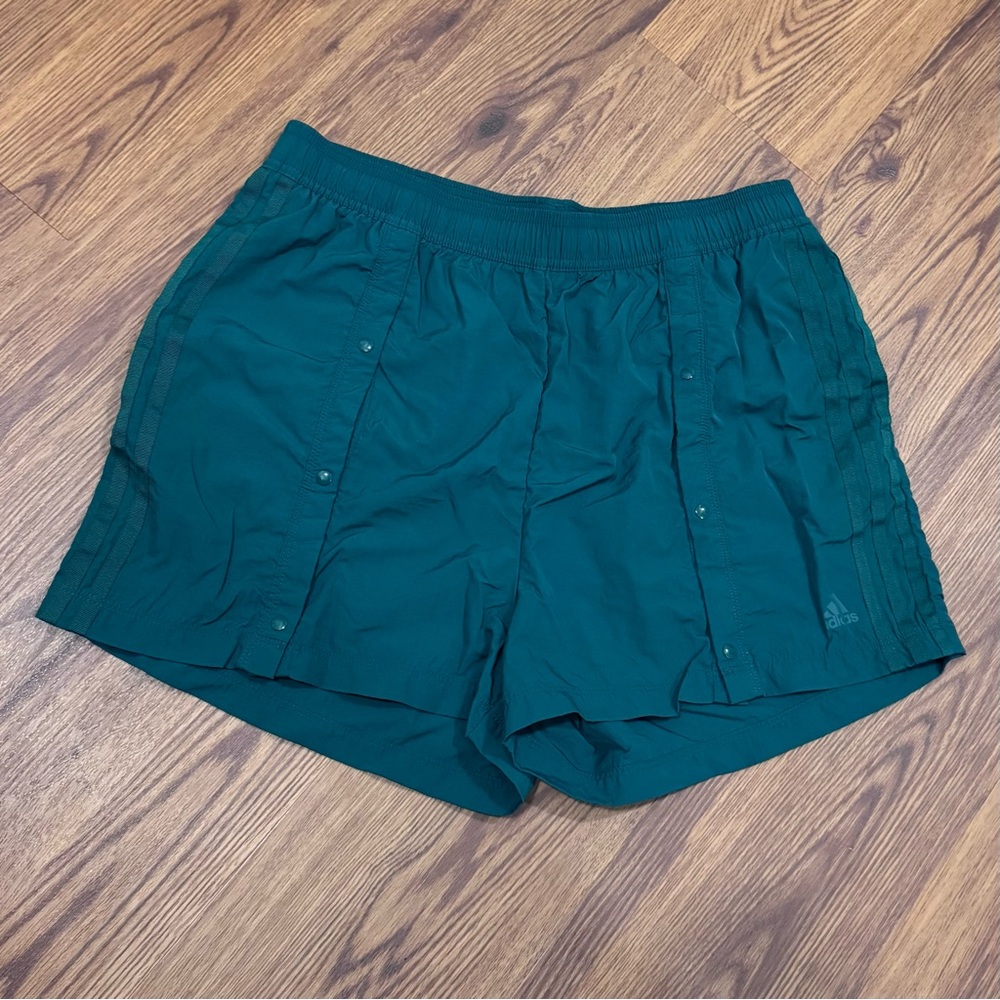 Adidas Green Snap-Button Shorts - Picture 3 of 7